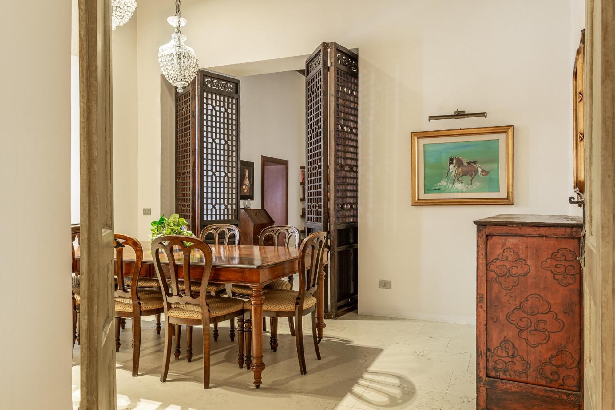 Iflat Pantheon Elegant 3-bedroom Rome