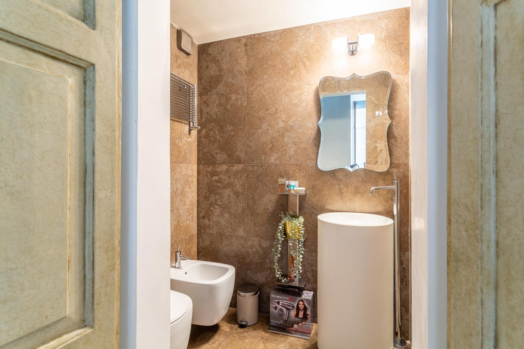 Iflat Pantheon Elegant 3-bedroom *